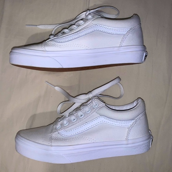 Vans | White Shoes - Picture 2 of 6